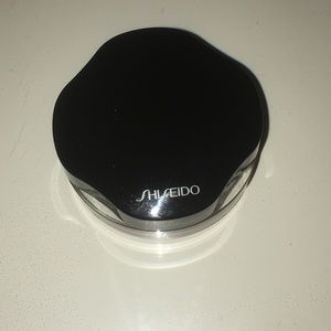 Shiseido Shimmering Cream EyeShadow